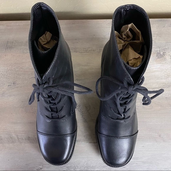 NWOB SCHUTZ Jeannie Lace-Up Platform Boot, Black - Picture 7 of 15